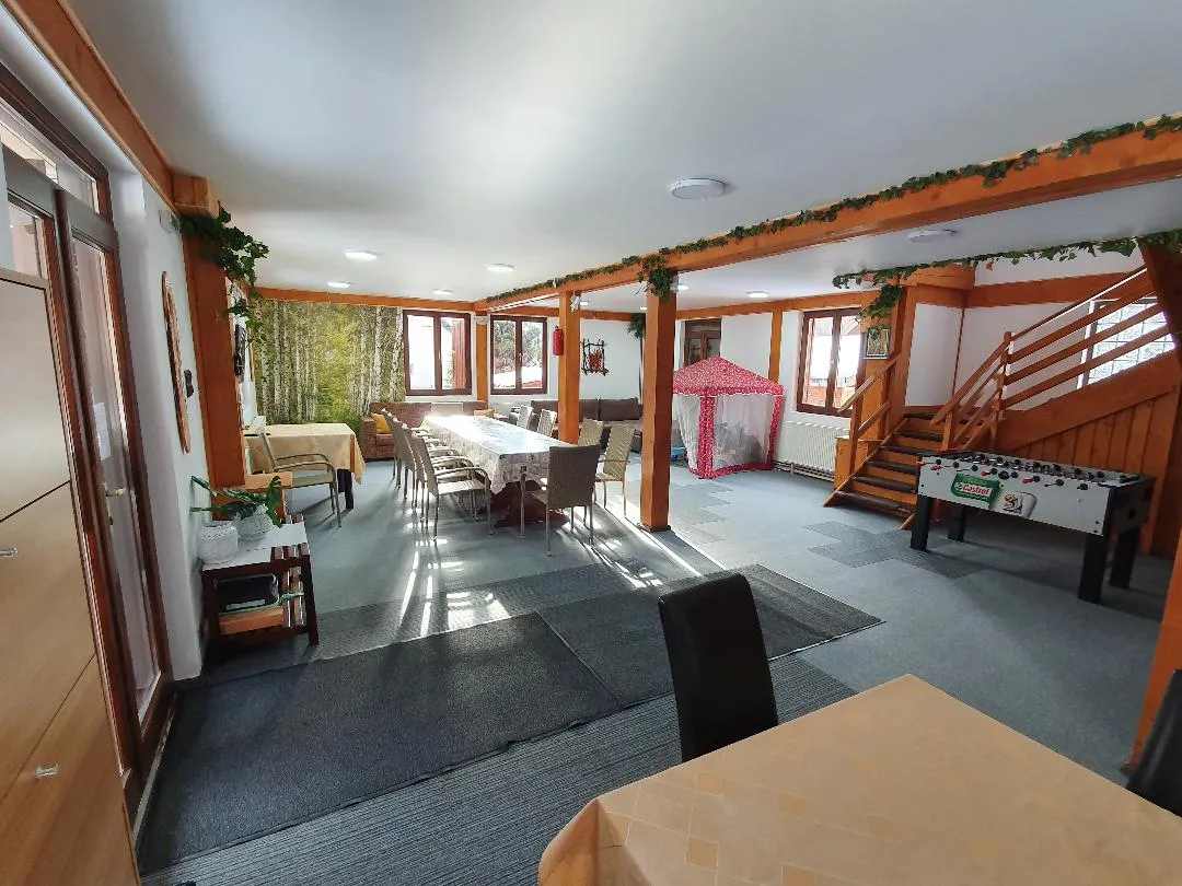 Interior Cabana Vulpea 1